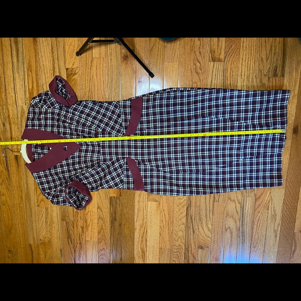 Plaid Hourglass Dress - Picture 7 of 9
